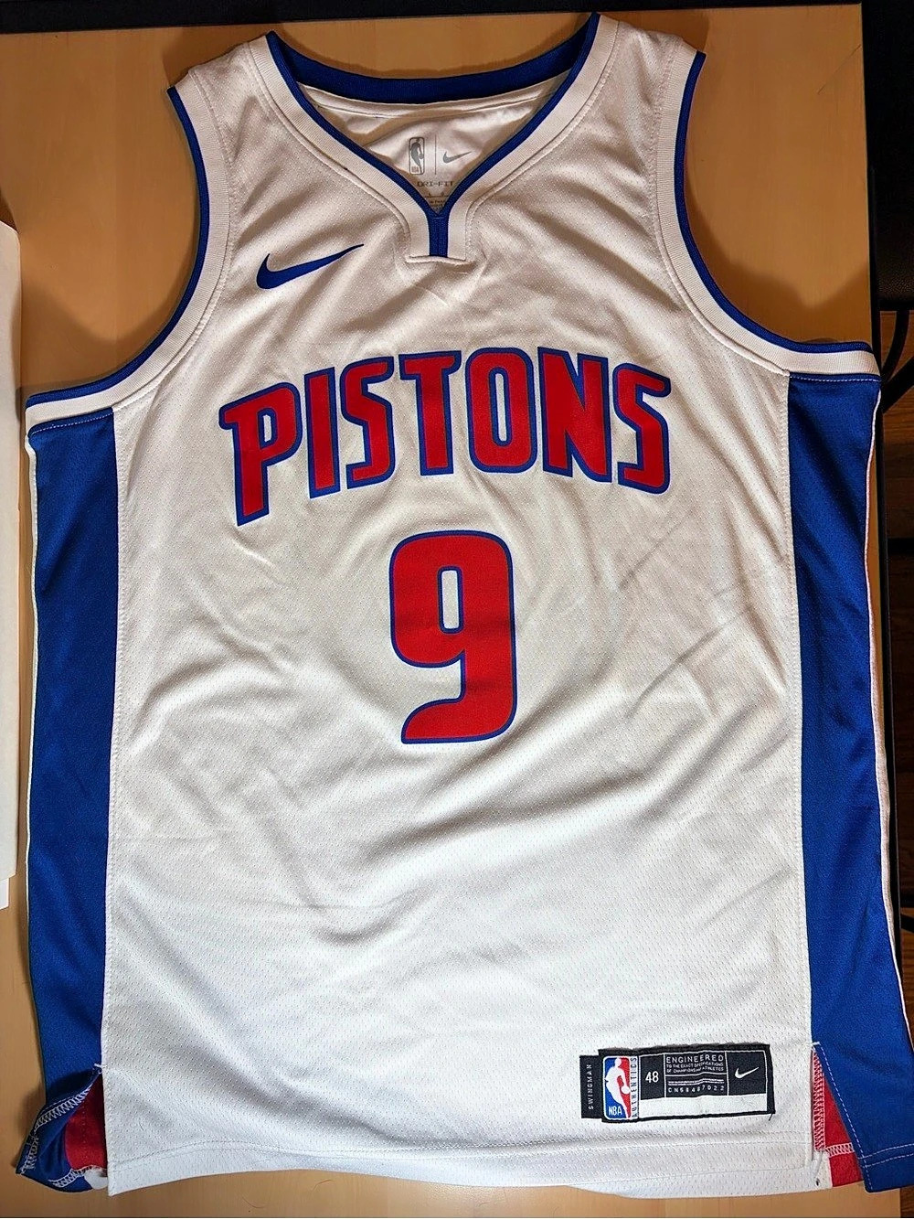Large Nike Ausar Thompson Detroit Pistons Swingman Away Jersey
